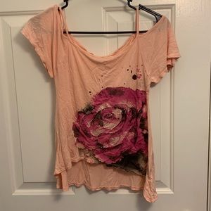 Salmon pink cold shoulder high low top